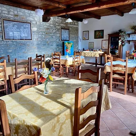 Pian Del Duca Bauernhof